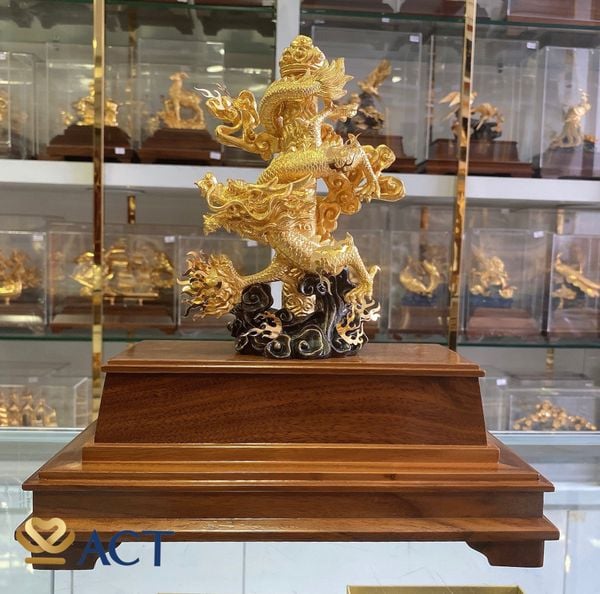 mua quà tặng sếp nam​