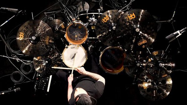 Waveform - Backing Track