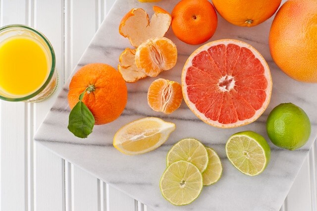 trái cây có mùi giàu vitamin C là một trong các thực phẩm chứa nhiều collagen hàng đầu, tốt cho sức khỏe