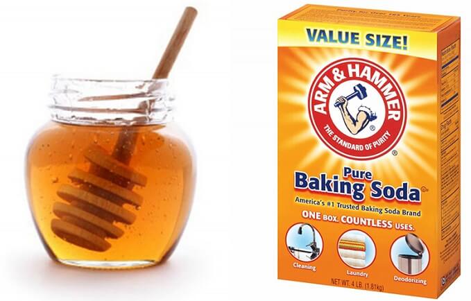 Tẩy da chết môi bằng mật ong và baking soda