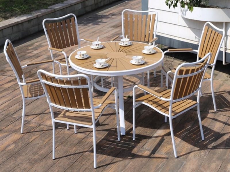 Cách bảo quản và bảo dưỡng ghế sân vườn để gia tăng tuổi thọ