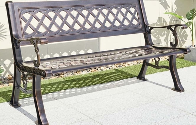 Top Các Mẫu Ghế Băng Ngoài Trời Bền Bỉ Và Đa Năng