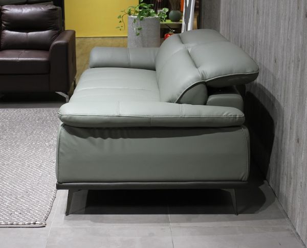 Sofa da