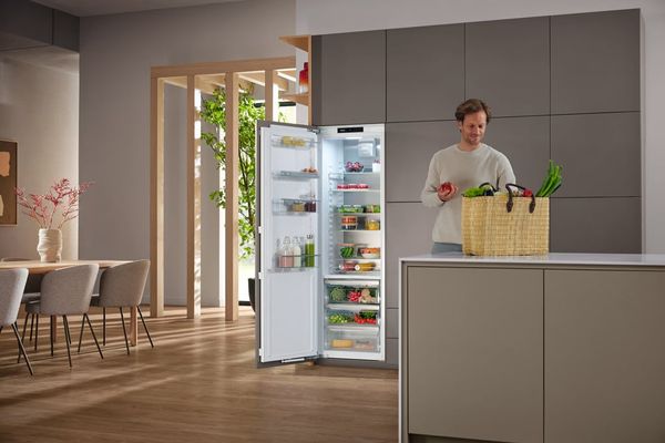 Tủ Mát Âm Tủ Miele Cooler K 7747 C 125 Gala là dòng tủ lạnh âm tủ cao cấp tích hợp công nghệ hiện đại