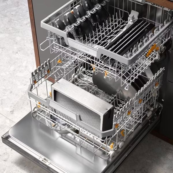 Máy Rửa Bát Âm Toàn Phần Miele G 7650 SCVi AutoDos có 3 giàn rửa riêng biệt