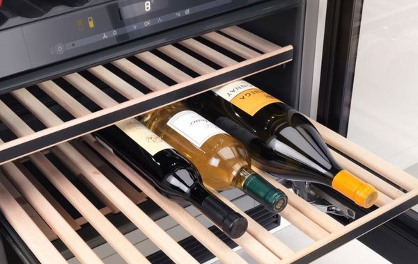 FlexiFrame điều chỉnh linh hoạt tủ rượu Miele KWT 6322 UG-1
