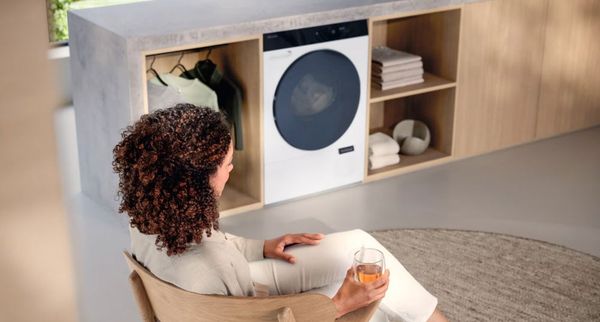 Máy sấy Miele MTQ 1000 WP Nova mặt trước