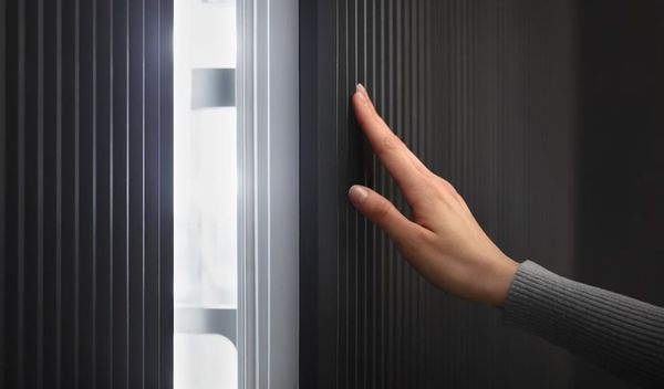 Tủ rượu Miele KWT 2672 ViS tích hợp công nghệ Push2open không tay nắm
