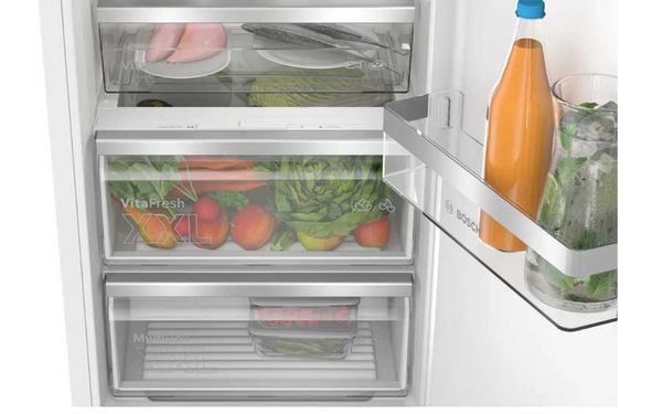 Tủ mát âm toàn phần Bosch KIR81ADD0