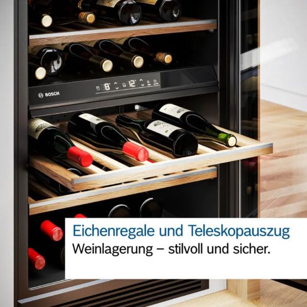 Kệ gỗ sồi Bosch KWK36ABGA có ray trượt giảm rung động khi lấy rượu