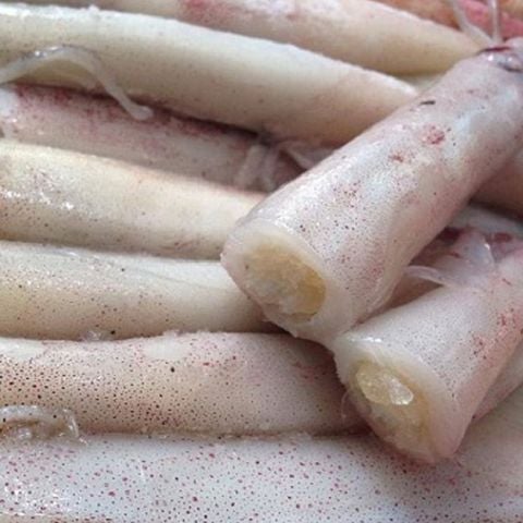 Hướng dẫn cách sơ chế mực trứng đông lạnh