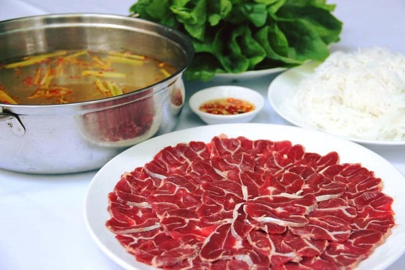 Bắp bò Mỹ nhúng lẩu
