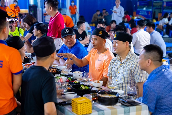 nhà hàng hải sản ngon Hà Nội