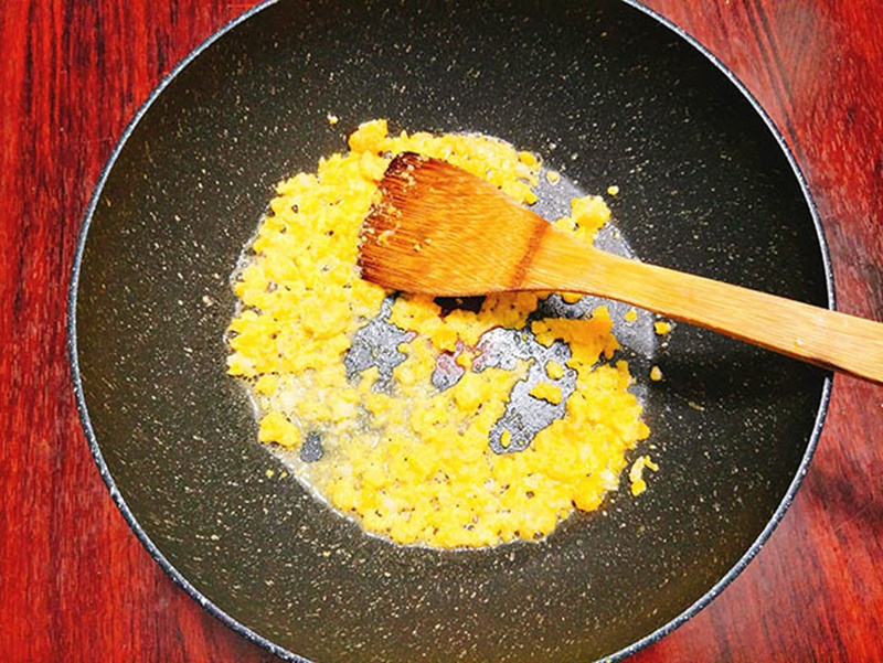 tôm rang trứng muối
