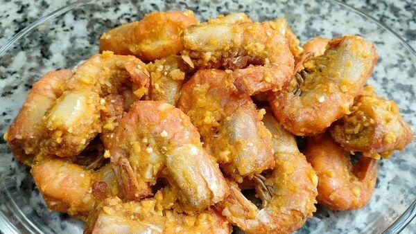 Tôm chiên trứng muối