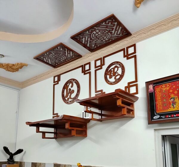 Mẫu bàn thờ treo tường “Lộc - Thọ” dành cho chung cư có diện tích rộng