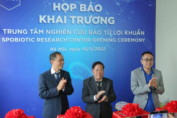 LiveSpo công bố trung tâm nghiên cứu bào tử lợi khuẩn ĐẦU TIÊN  trên thế giới