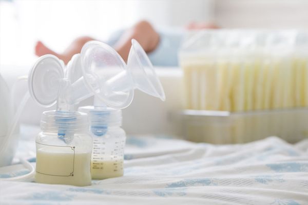 Bảo quản và rã đông sữa mẹ đúng cách