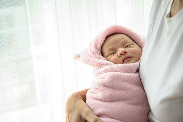 Các điểm trên cơ thể bé sơ sinh cần chú ý giữ ấm khi trời lạnh