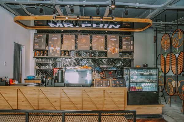 Mô Hình Đối Chứng Quán Mr. Phin Coffee
