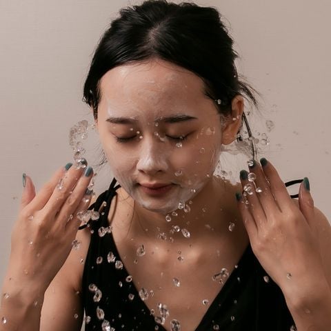 Double cleansing là gì? Có thực sự cần thiết không?