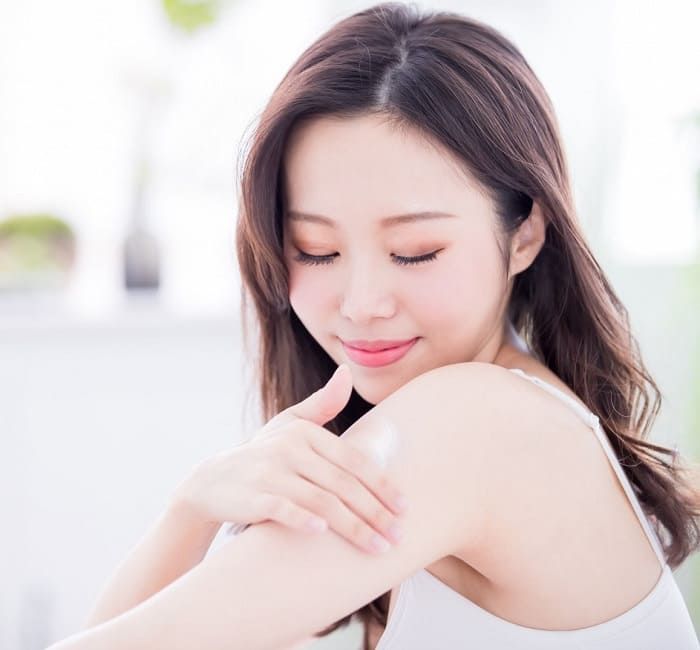 da cần được dưỡng ẩm và chống nắng đúng cách
