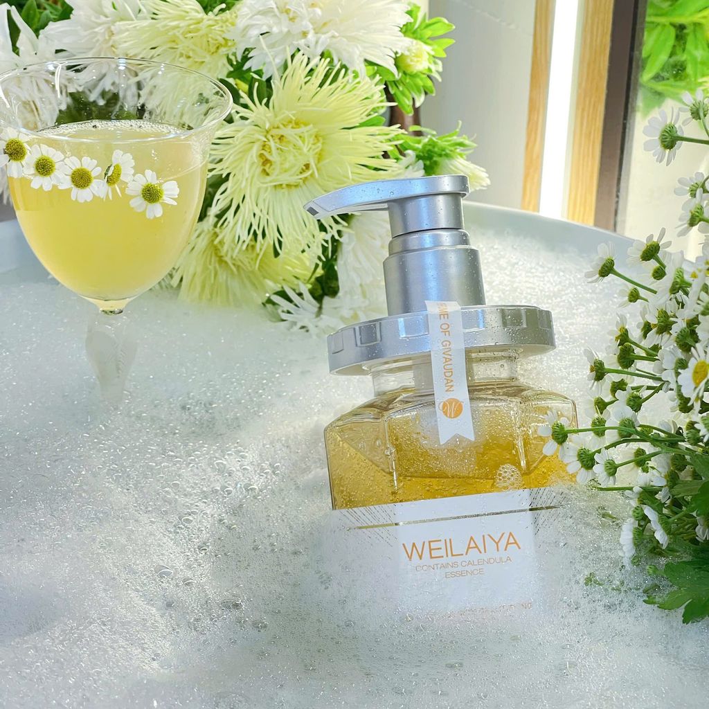 Tắm giúp cơ thể sảng khoái trong mùa hè