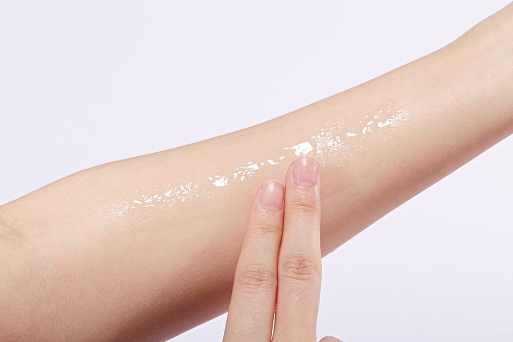 Dưỡng ẩm sau khi tắm