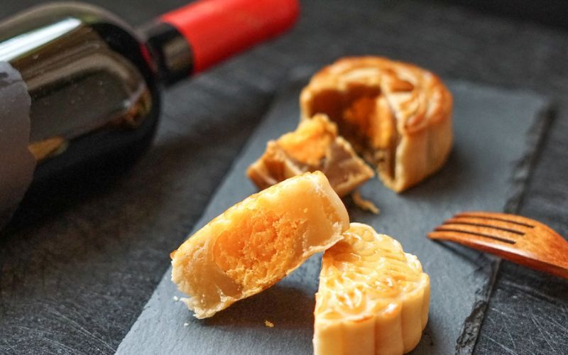 Các loại rượu vang kết hợp với bánh trung thu 2023