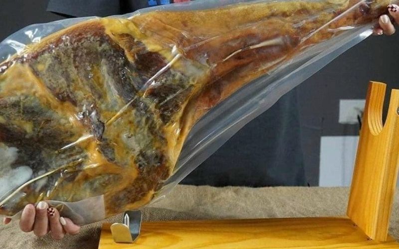 5 lưu ý rất quan trọng khi bảo quản đùi heo muối iberico