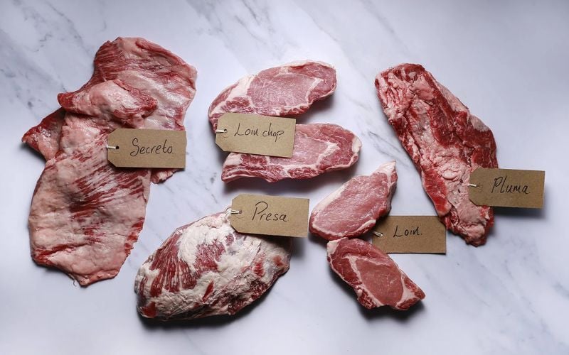 Vì sao tại Việt Nam phải nhập khẩu thịt heo Iberico?