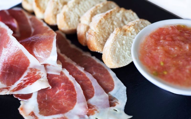 Điều gì khiến đùi heo muối iberico bellota trở nên độc nhất