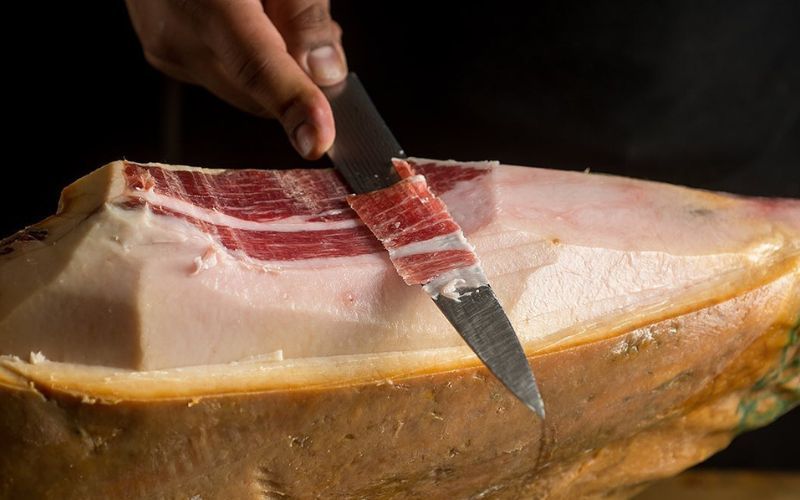 5 sự kiện đặc biệt nên có đùi heo muối trong nhà