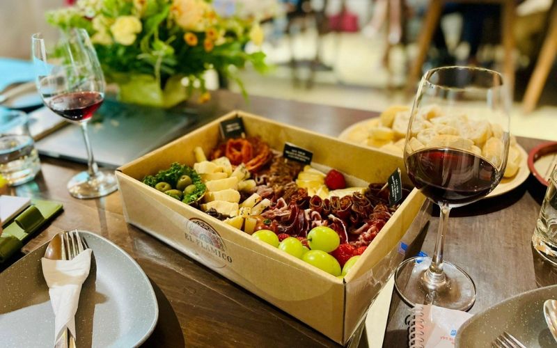 Đùi heo muối Iberico thích hợp dùng cho dịp nào