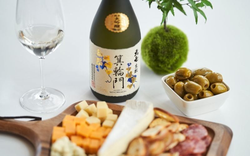 Rượu sake Nhật có kết hợp được với jamon iberico?