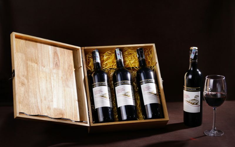 Top 5 hộp đôi rượu vang giá rẻ, sang trọng biếu tết nhân viên
