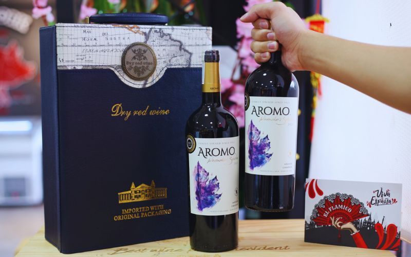 Top 5 mẫu hộp quà tết rượu vang sang trọng tặng khách hàng 2024