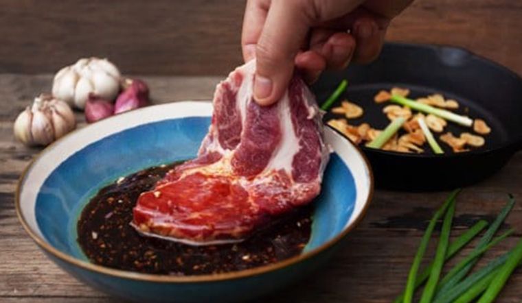 Công thức Iberico với sốt mè cay chuẩn Masterchef