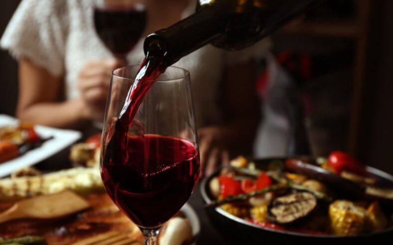 Rượu vang đã khui để được bao lâu? Cách bảo quản rượu vang đã khui