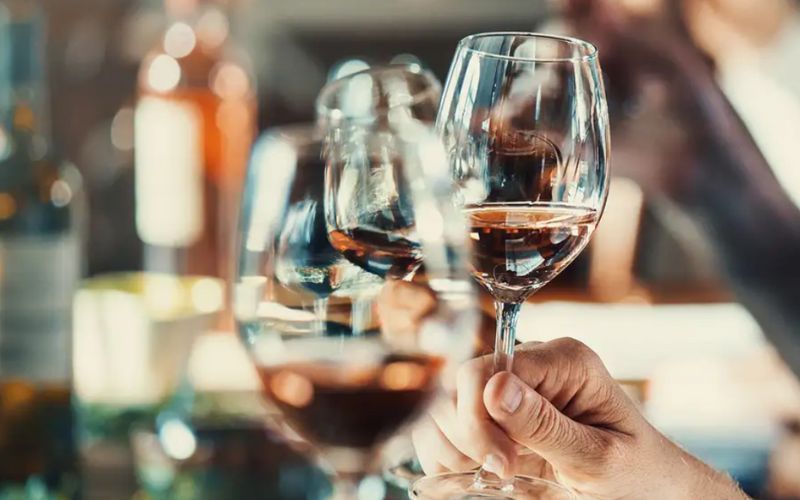 So sánh rượu vang Chile và rượu vang Pháp