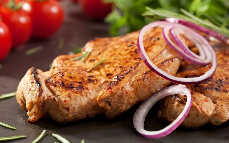 5 công thức món ngon từ thịt heo Iberico cho người mới bắt đầu