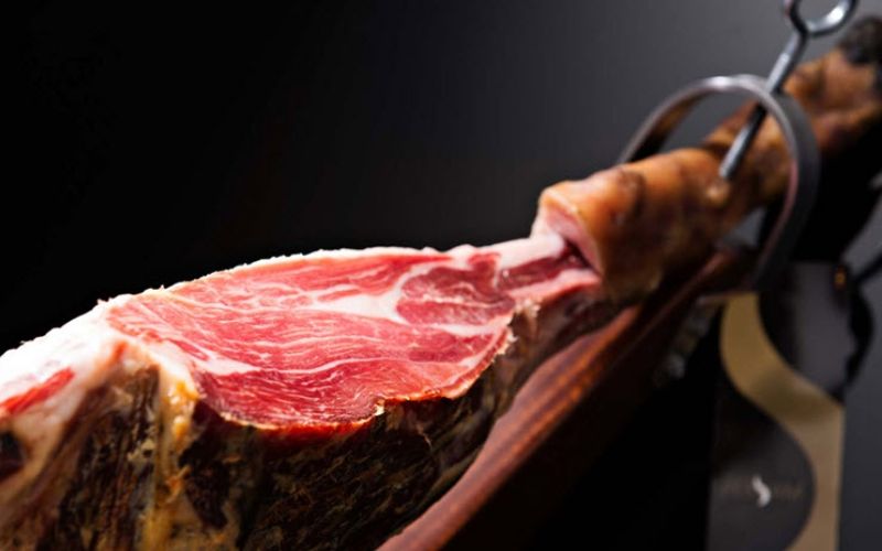 Gợi ý 5 món ăn từ đùi heo muối trong ngày nắng nóng