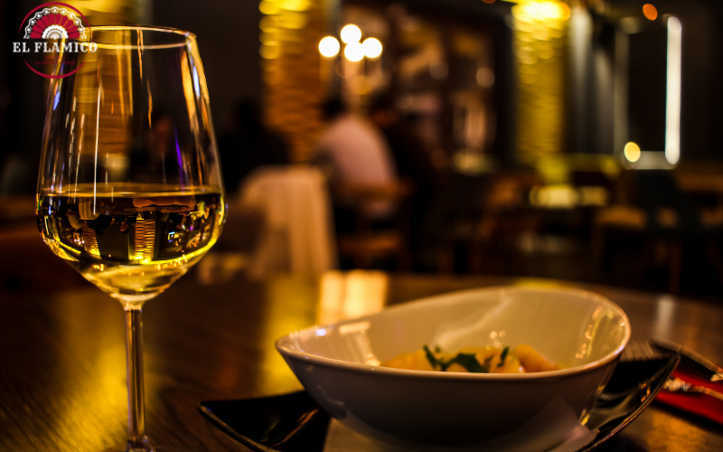 Mách bạn cách uống rượu vang chuẩn nhất