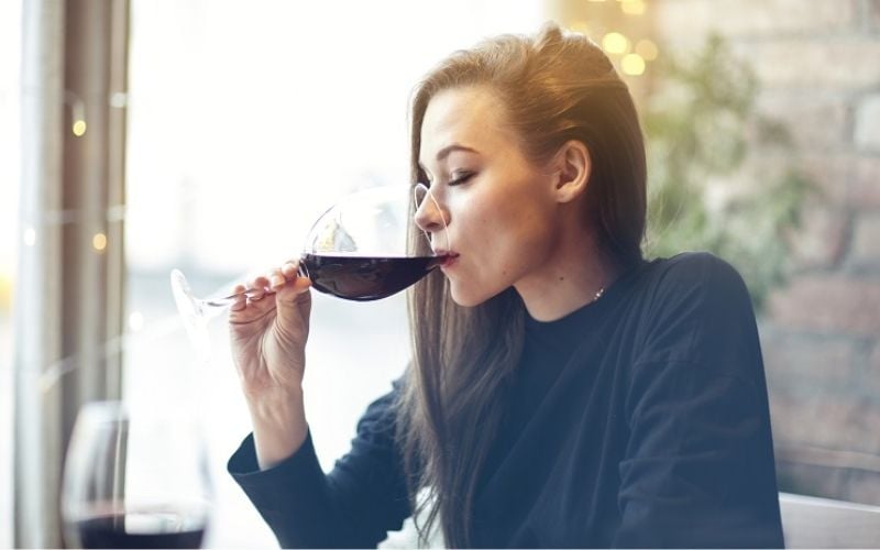 Rượu vang tốt cho sức khỏe như thế nào