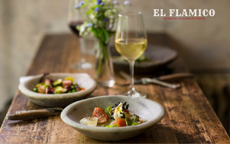 Sự kết hợp giữa rượu vang trắng và hải sản