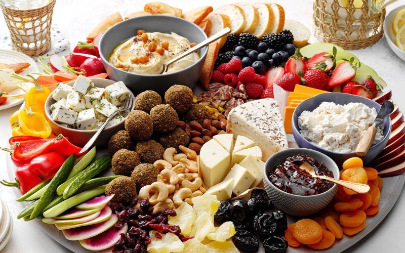 Cách Chọn Hạt (Nuts) Và Sốt Ăn Kèm Hợp Vị Trong Set Charcuterie