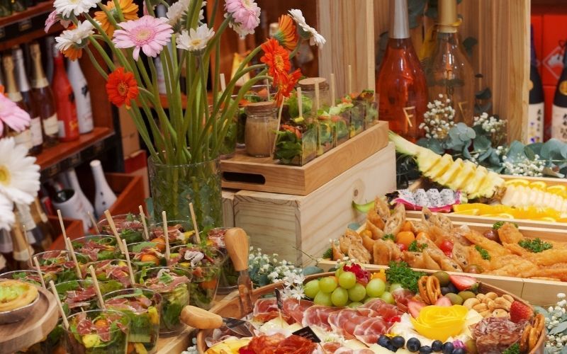 Sparkling wine và Charcuterie – bộ đôi của tiệc sang cần trải nghiệm