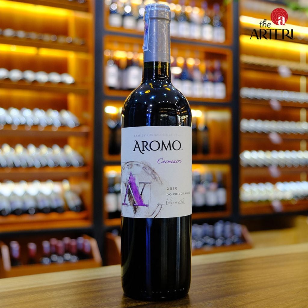 Vang đỏ Aromo Carmenere - Biểu tưởng vang tinh tế giữa kh&ocirc;ng gian sang trọng.