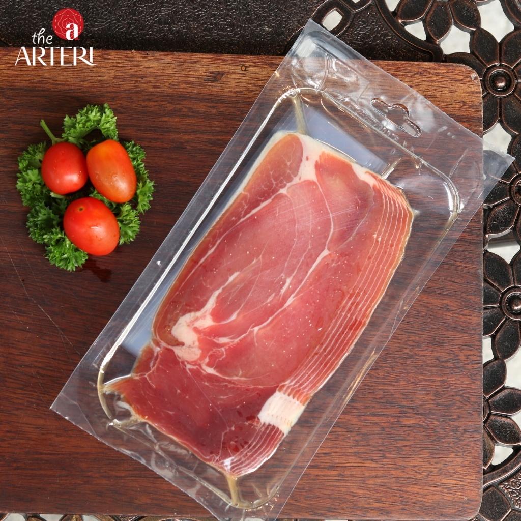 Đ&oacute;ng g&oacute;i 100g tiện lợi &ndash; chuẩn vị Serrano từ Montesano, sẵn s&agrave;ng cho mọi bữa tiệc nhẹ.