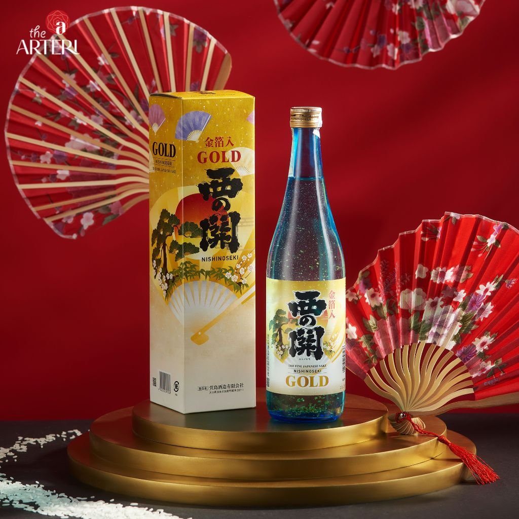 Rượu Sake Nishinoseki Gold Leaf Lá Vàng